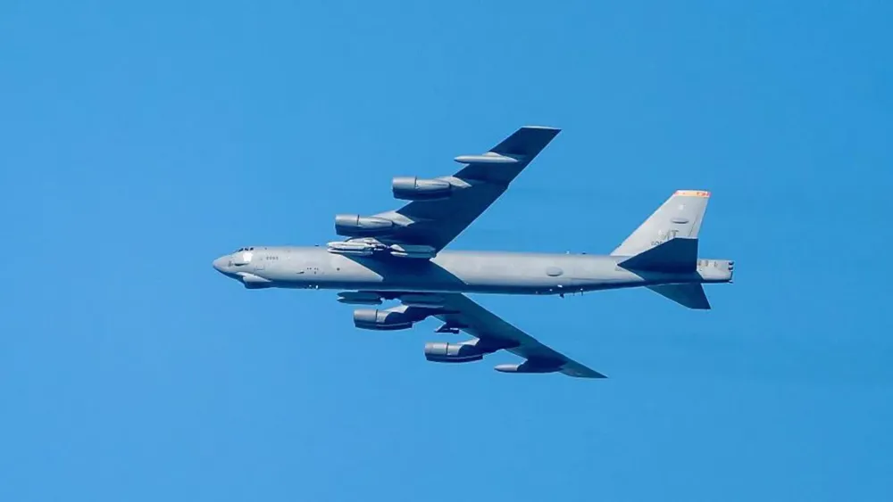 Eight presumed dead in B-52 bomber crash at Edwards Air Force Base