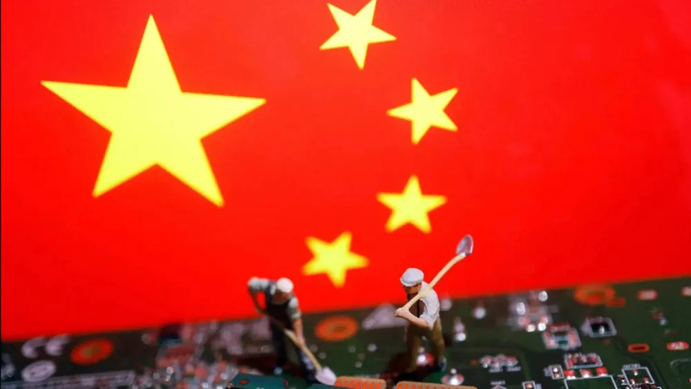 China's Factory Activity Shows Slight Improvement Amid Weak Domestic Demand