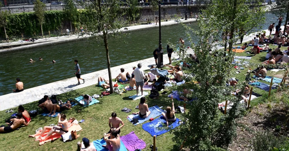 Europe Faces Deadly Heatwave; At Least 40 Drown in France