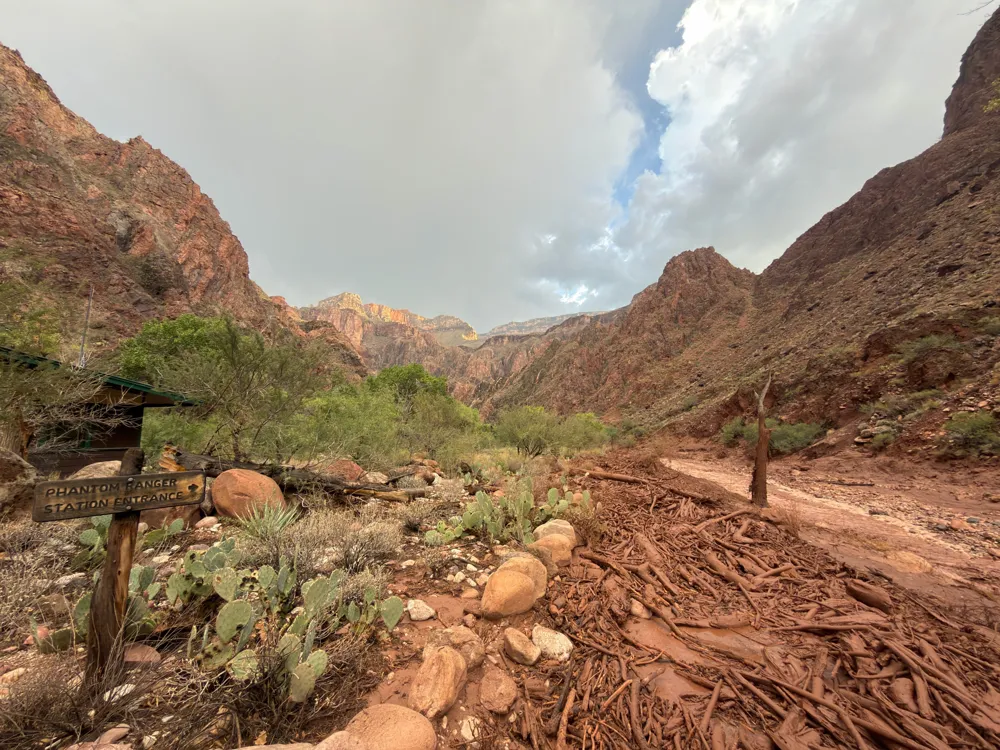 Flash floods in Grand Canyon lead to evacuations and concerns over missing hikers