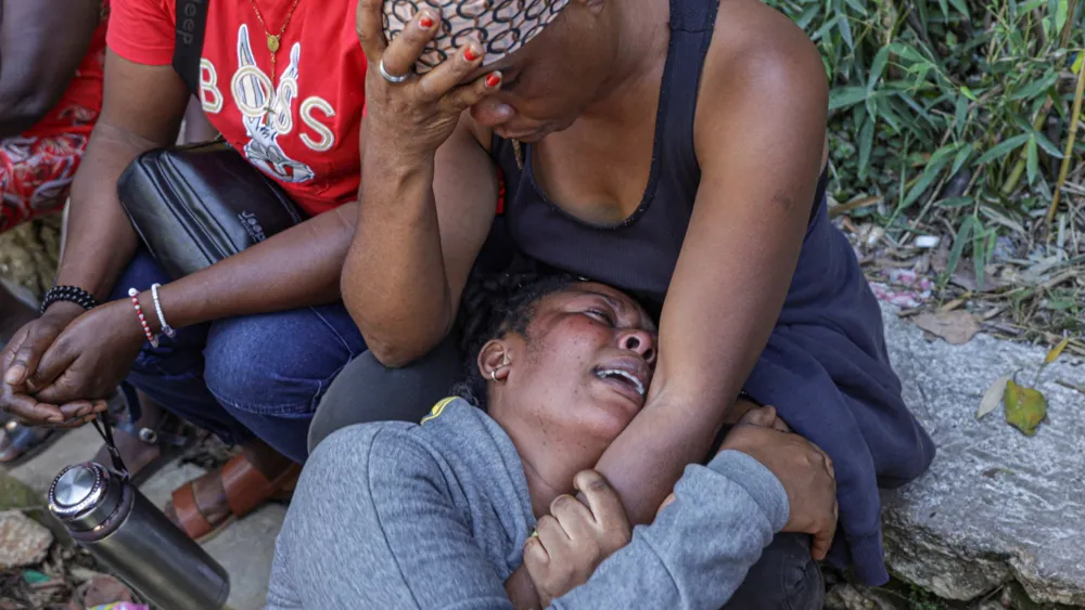 Haitian Gang Frees 13 Hostages Amid Ongoing Violence and International Outcry