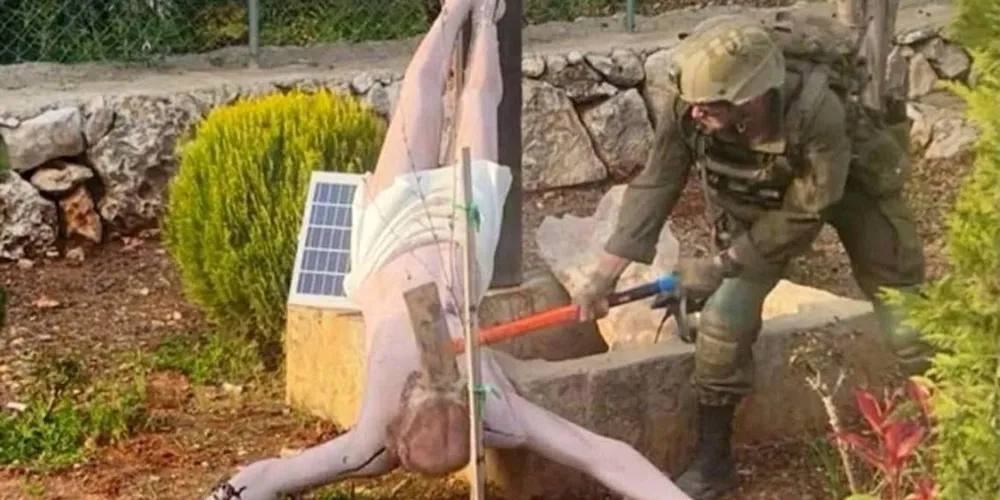 Israeli Soldiers Sentenced for Desecrating Virgin Mary Statue in Lebanon