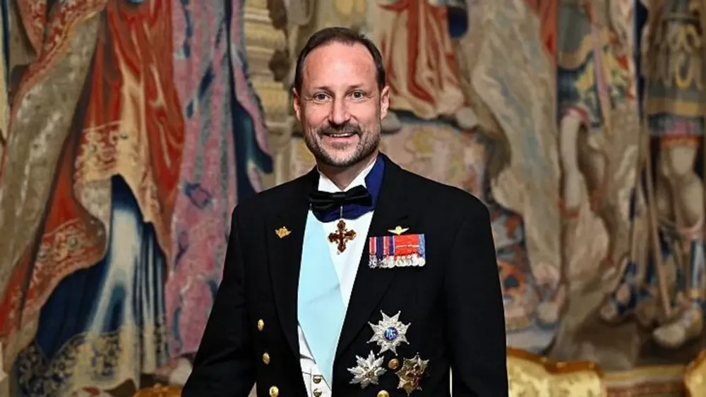 King Haakon VIII Takes the Throne Amid Family Controversies