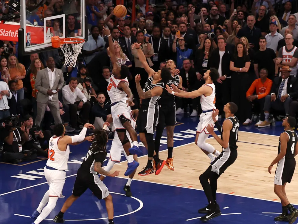 Knicks Achieve Historic Comeback to Take 3-1 Lead Over Spurs in NBA Finals