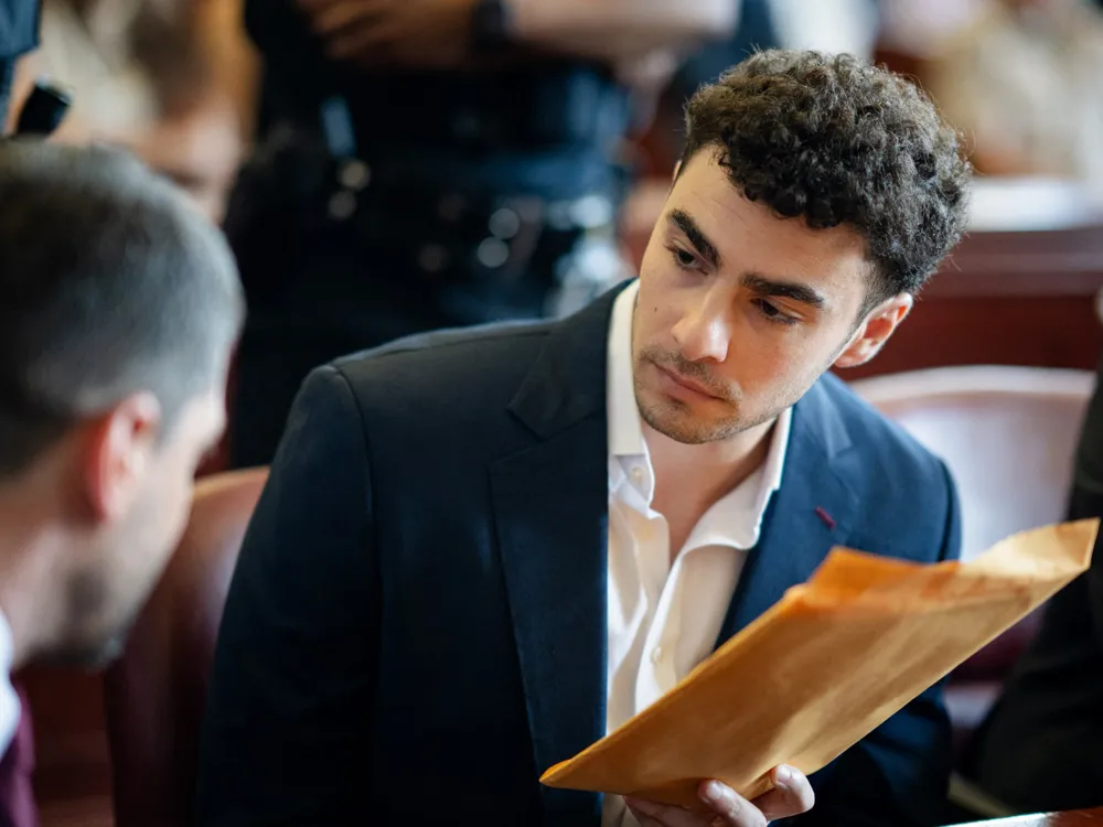 Luigi Mangione to Utilize Psychiatric Defense in Murder Trial of UnitedHealthcare CEO