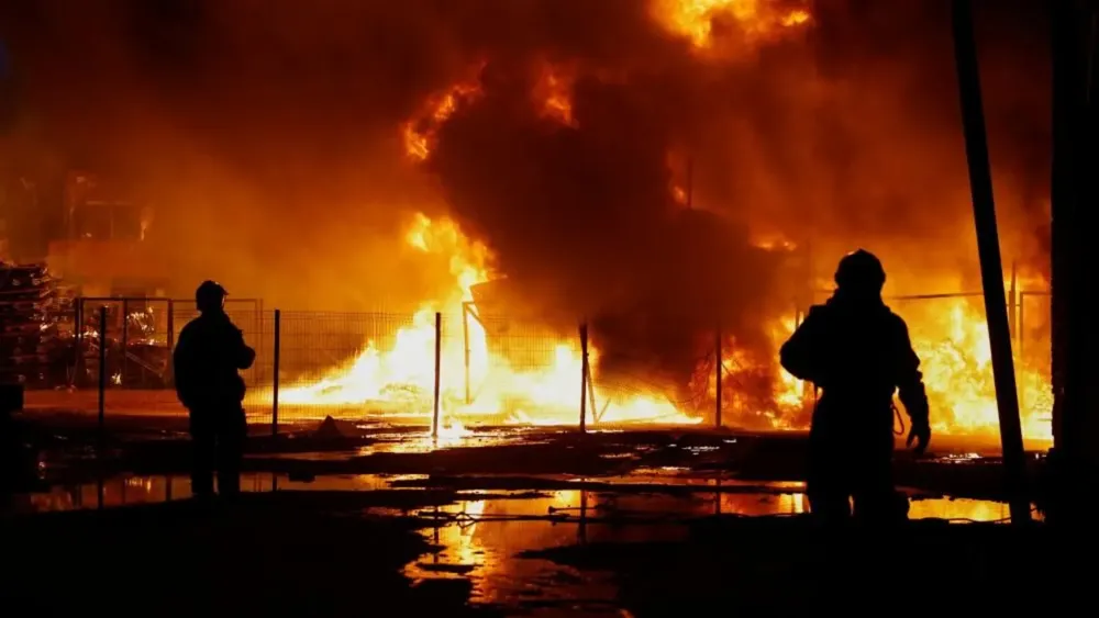 Russian missile attacks in Kyiv result in three fatalities and multiple injuries