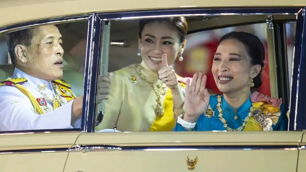 Thai Princess Bajrakitiyabha dies at 47 after prolonged coma, raising succession concerns