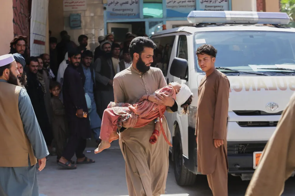 Tragic truck accident in Afghanistan claims lives of 22 refugees returning from Pakistan