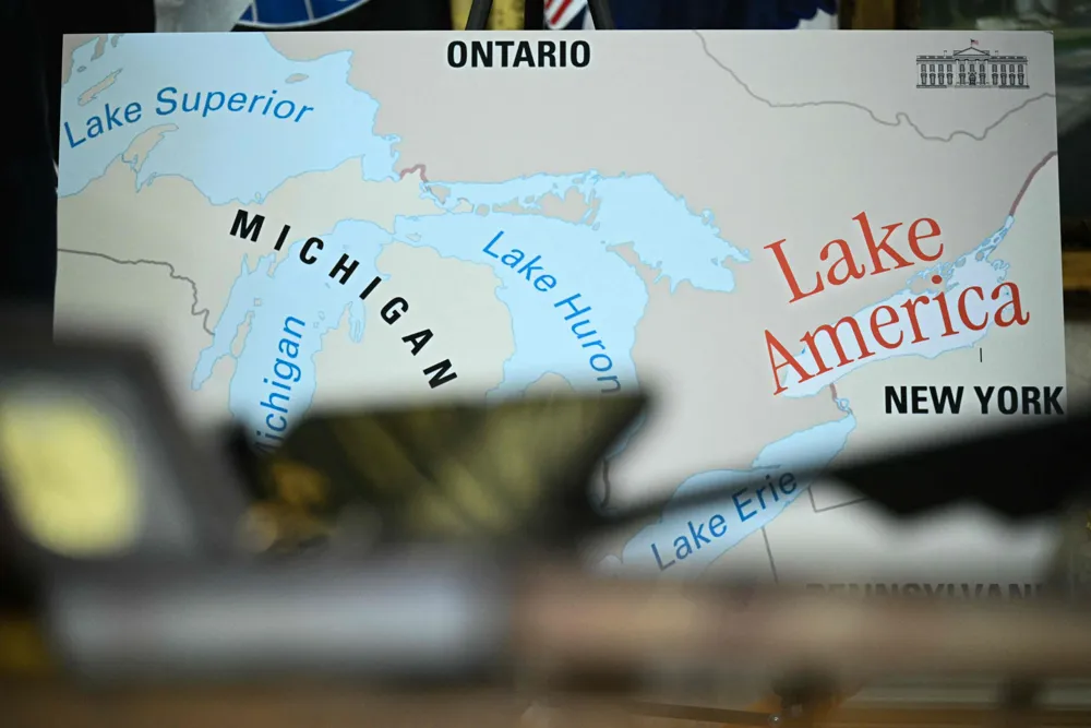 Trump signs executive order to rename Lake Ontario 