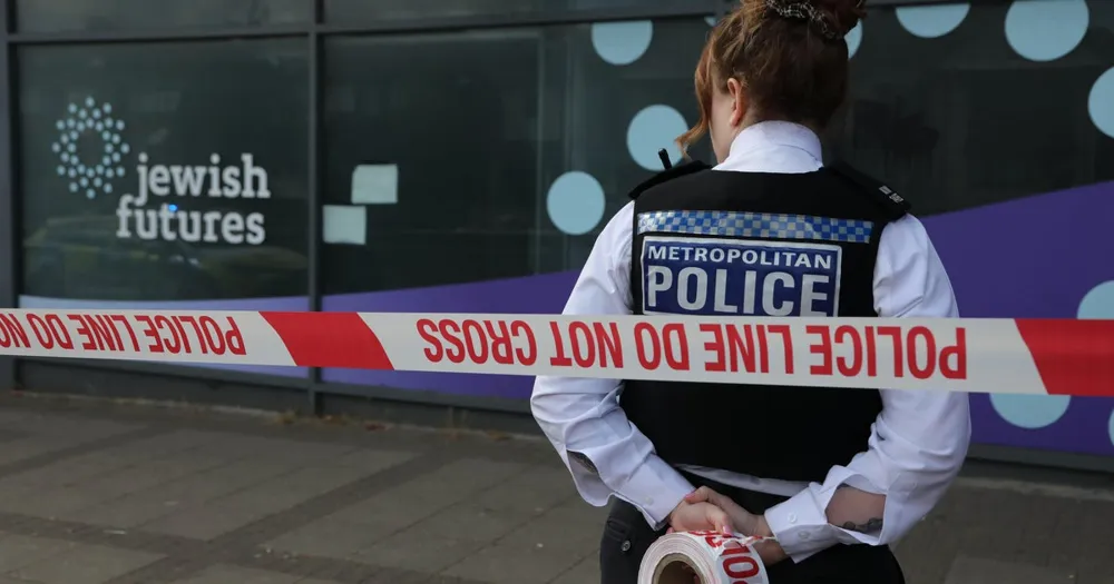 UK Counterterrorism Police Investigate Recent Arson Attacks in Jewish Areas