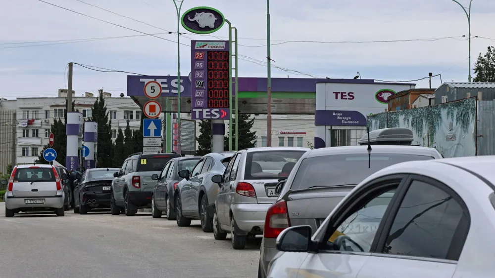 Ukrainian Drone Strikes Cause Power Outages in Sevastopol, Crimea