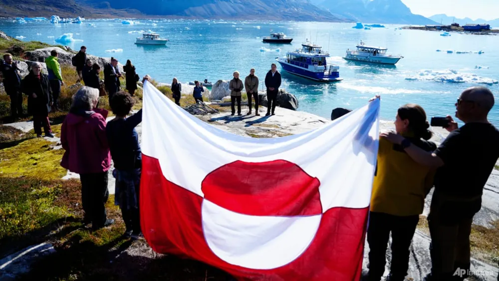 UK's Burnham Applauds US-Denmark Agreement on Greenland Security