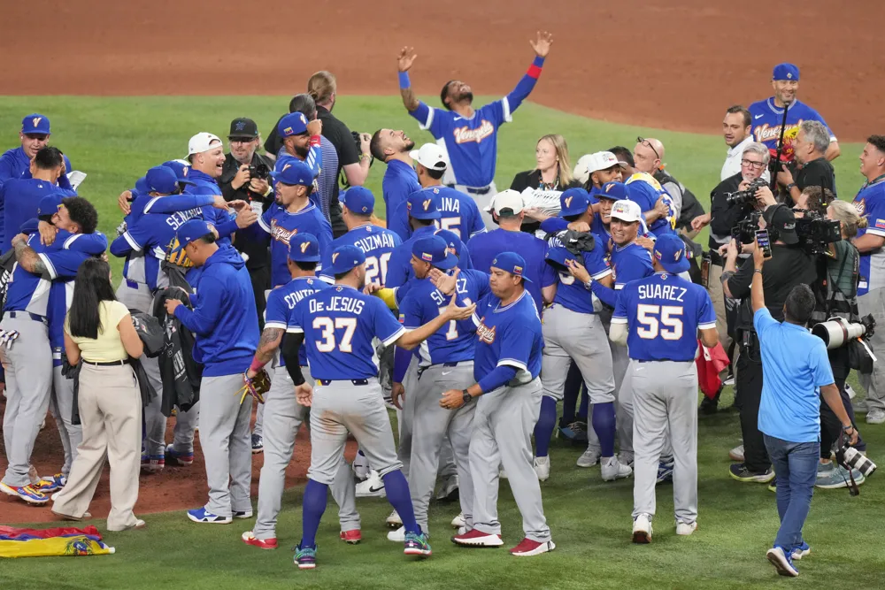 Venezuela clinches first World Baseball Classic title by defeating U.S. 3-2