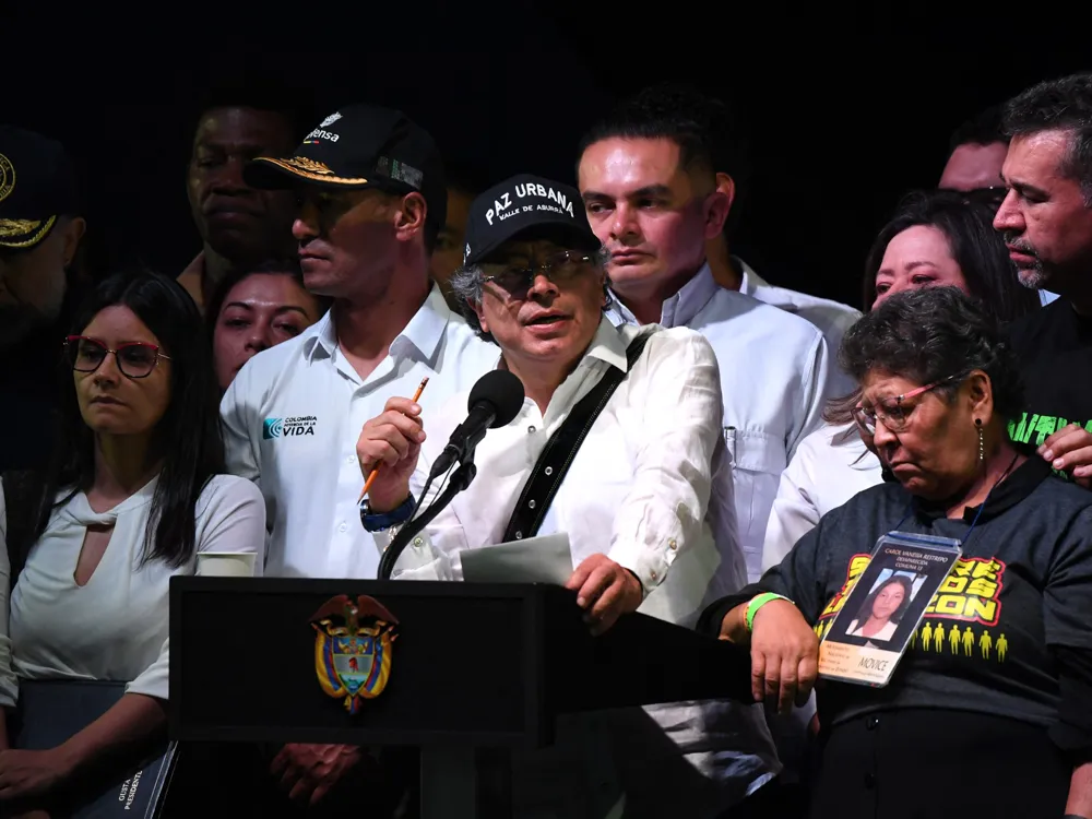 57 Colombian soldiers kidnapped by civilians in Micay Canyon