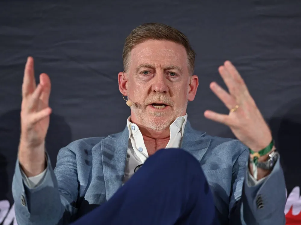 Bill Owens Resigns from CBS's '60 Minutes' Citing Loss of Editorial Independence Amid Trump Lawsuit