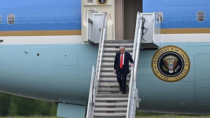 Air Force One returns to base due to 