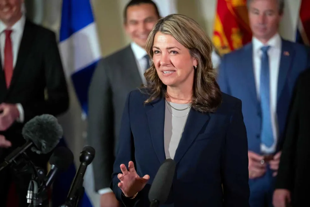 Alberta Premier Proposes Referendum on Separation from Canada