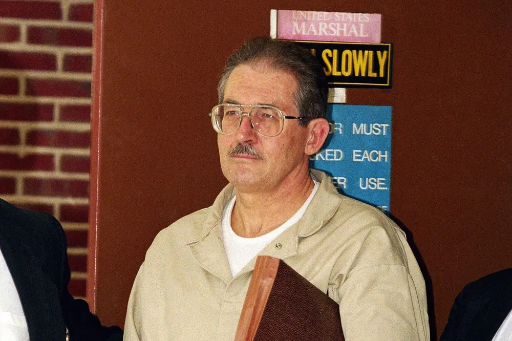 CIA double agent Aldrich Ames, who sold secrets to Soviets, dies at 84