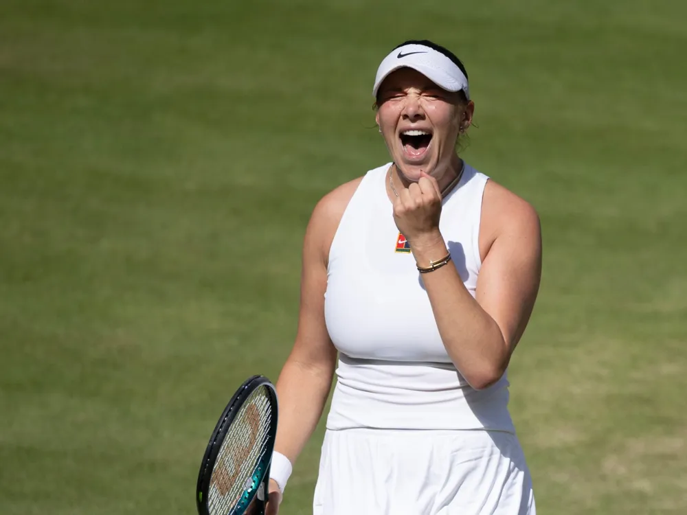 Amanda Anisimova Stuns Aryna Sabalenka to Reach Wimbledon Final