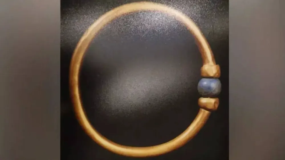 3,000-Year-Old Bracelet of Pharaoh Amenemope Stolen and Melted Down