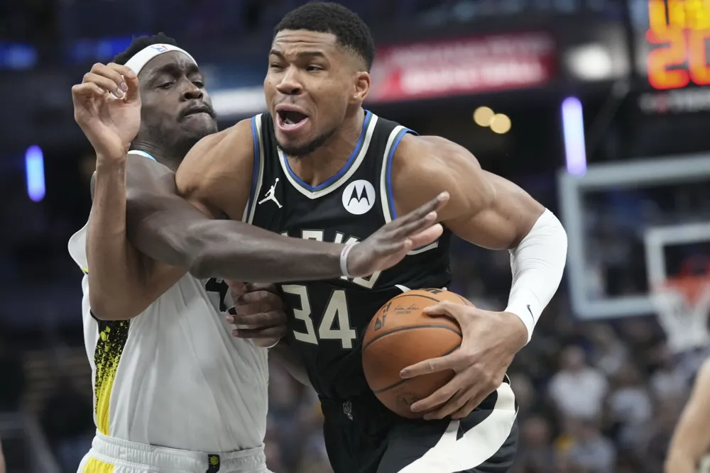 Antetokounmpo leads early NBA All-Star voting, followed by Jokic and James