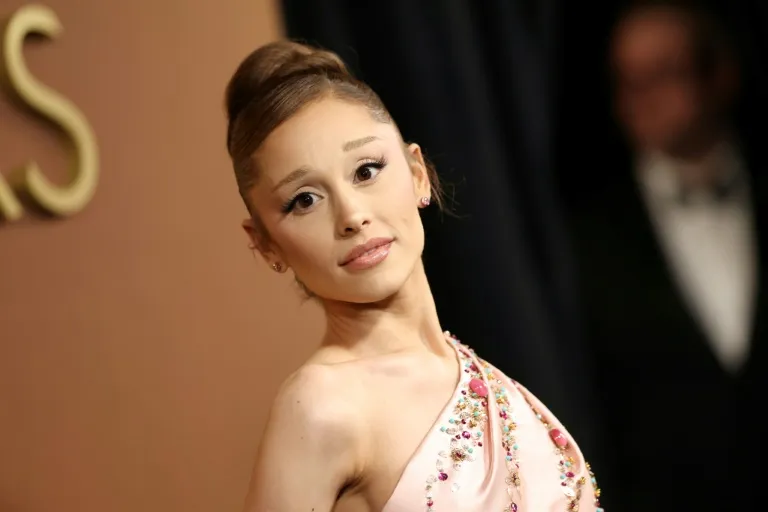 Ariana Grande Withdraws from Upcoming Musical to Take Break from Public Scrutiny