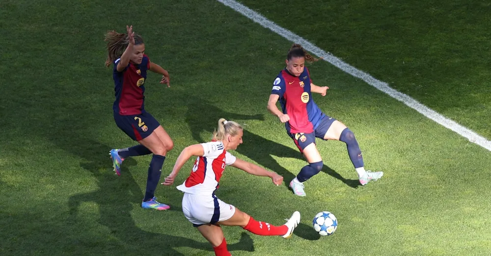 Arsenal Stuns Barcelona to Claim Women's Champions League Title