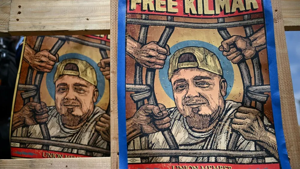 Kilmar Abrego Garcia pleads not guilty to human smuggling charges after wrongful deportation