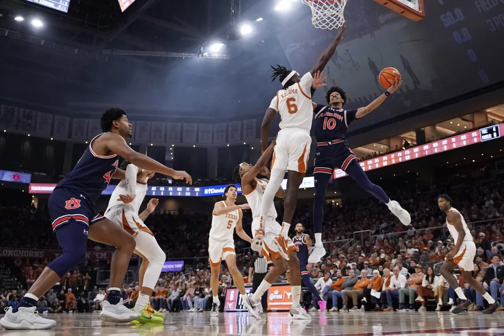 Auburn Secures 87-82 Victory over Texas, Marking Bruce Pearl's Record Coaching Win