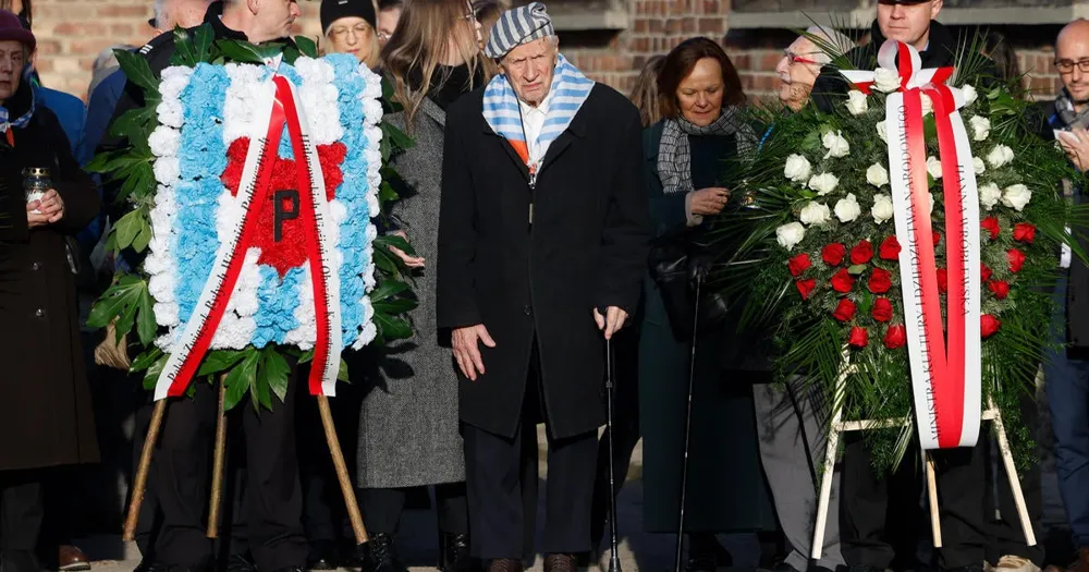 Elderly Survivors Commemorate 80th Anniversary of Auschwitz Liberation Amid Rising Antisemitism