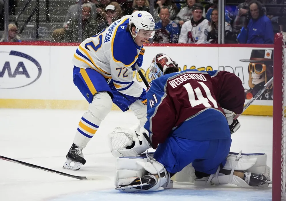 Avalanche Coach Expresses Frustration Over Lack of Whistle for Injured Goalie Scott Wedgewood