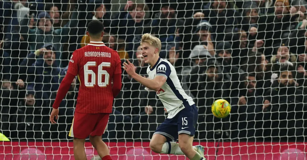 Bergvall's Late Goal Propels Tottenham to League Cup Semi-Final Win Over Liverpool