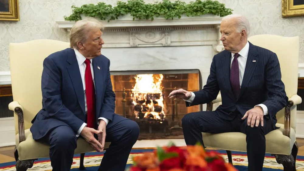 Biden Advises Trump Against Settling Scores During Transition Meeting