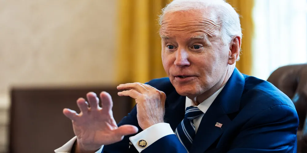 Biden Advises Trump Against Targeting Political Rivals Amid Potential Pardons