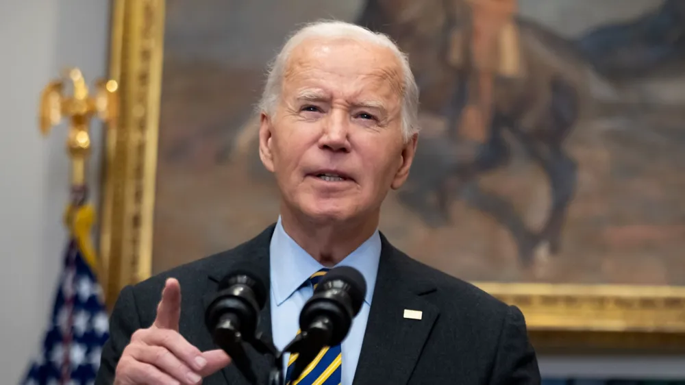 Biden Engages Press in Unplanned Q&A Session During Final Days