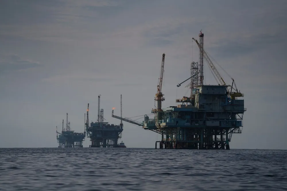 Biden Orders Ban on Offshore Oil Drilling Across 625 Million Acres