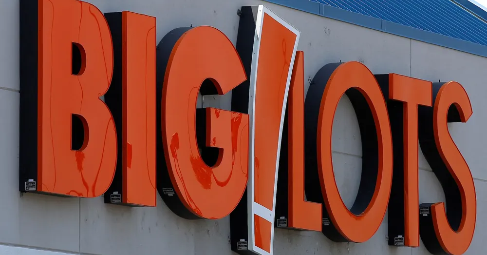 Big Lots Receives Approval for Last-Minute Sale to Preserve Up to 400 Stores