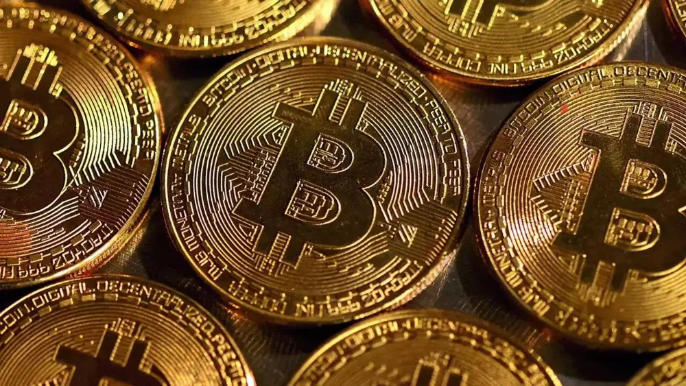 Bitcoin Surpasses $120,000 Mark Amid Anticipation of U.S. Regulatory Changes