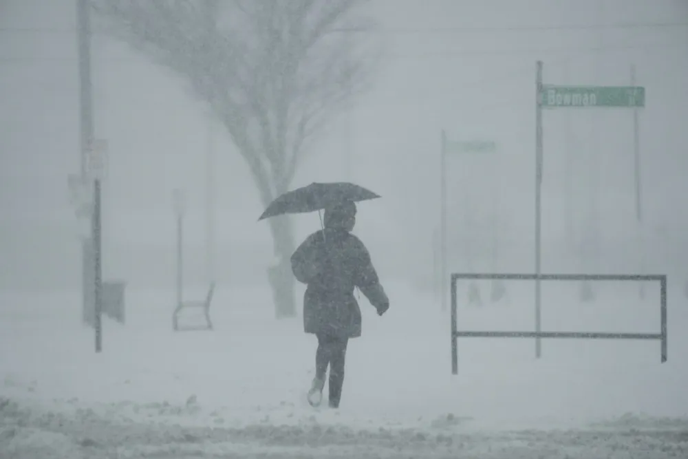 Southern U.S. Faces Bitter Cold and Snow Threat as Polar Vortex Strikes