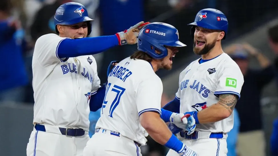 Blue Jays dominate Dodgers 11-4 in World Series Game 1