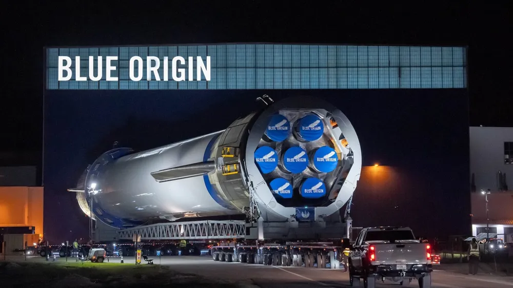 Blue Origin's New Glenn set for inaugural launch, challenging SpaceX's dominance