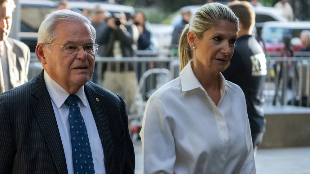 Bob Menendez's Sentencing to Proceed Without Delay