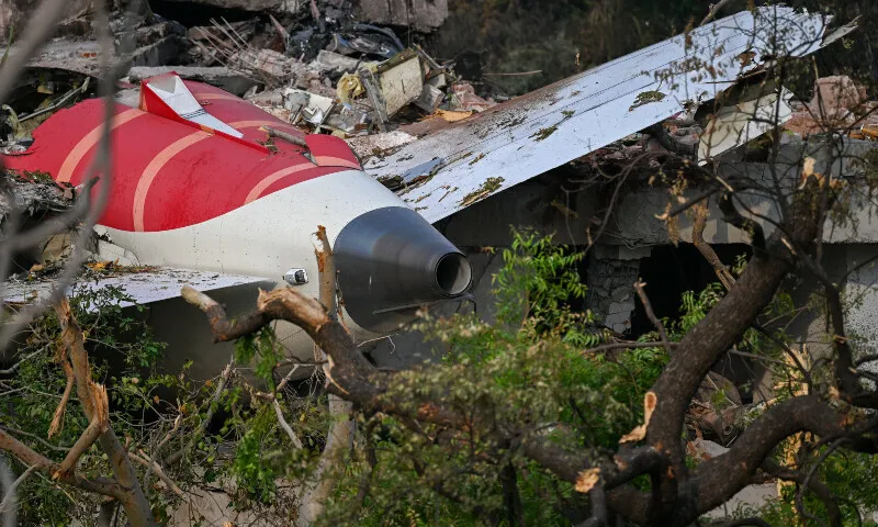 Boeing CEO Cancels Paris Air Show Trip Following Air India Dreamliner Crash