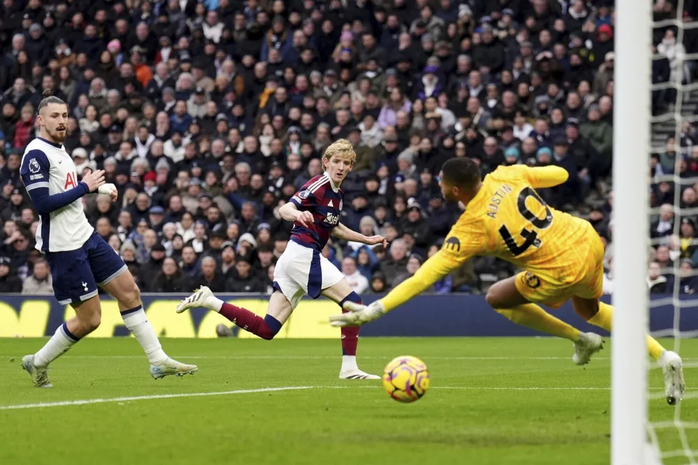 Brandon Austin makes challenging Premier League debut for Tottenham