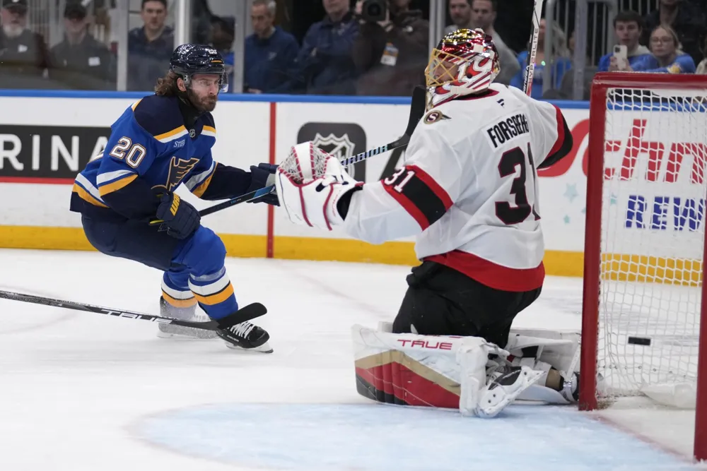 Brandon Saad's Hat Trick Powers Blues to 4-0 Victory Over Senators