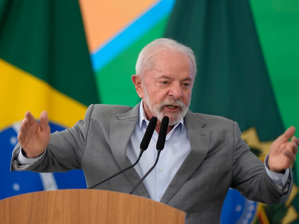 Brazil’s Lula Refuses Direct Talks with Trump Amidst 50% Tariffs and Diplomatic Tensions