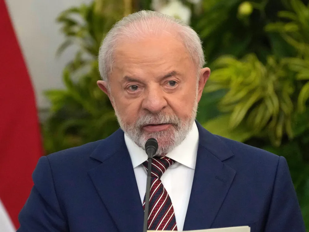 Brazil's President Lula Announces Bid for Fourth Term in 2026 Elections