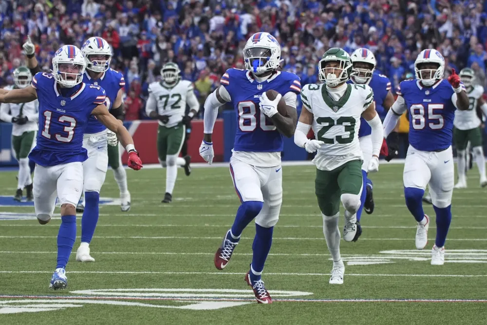 Buffalo Bills embrace 'everybody eats' philosophy with 13 players catching touchdowns