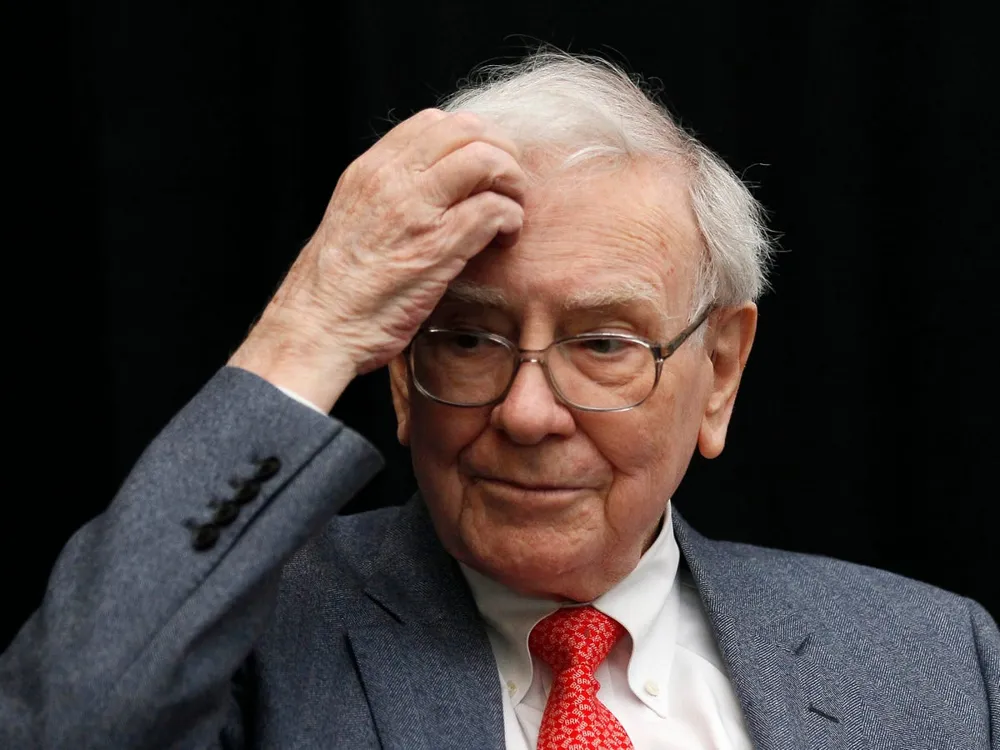 Buffett Advocates S&P 500 Index Fund Amid Concerns of Concentration Risk