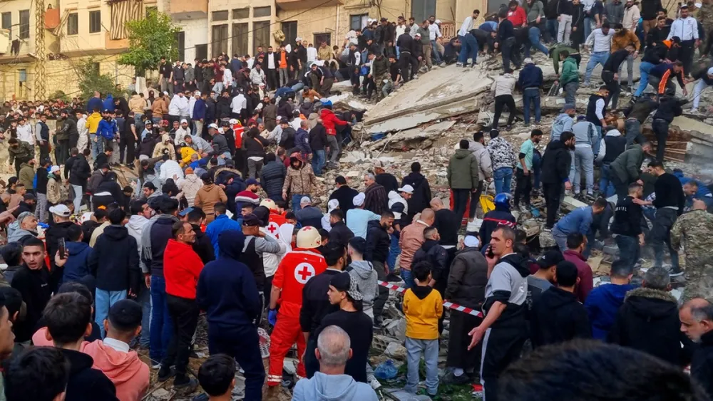 Building Collapse in Northern Lebanon Claims Lives as Rescue Efforts Intensify